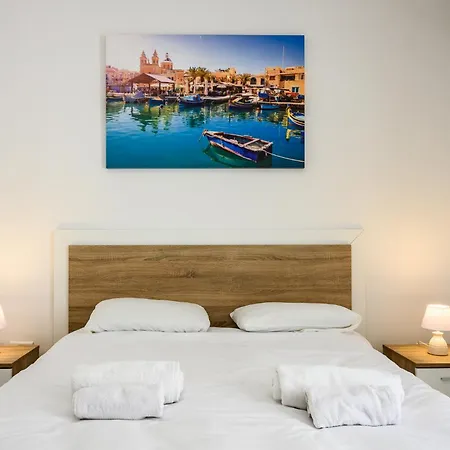 Spacious Modern Near The Sea In Xemxija Apartment *